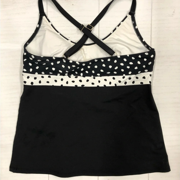 Lands End Tankini Top Crossover Straps Geometric Polka Dot Black White 8 EUC - Picture 2 of 5